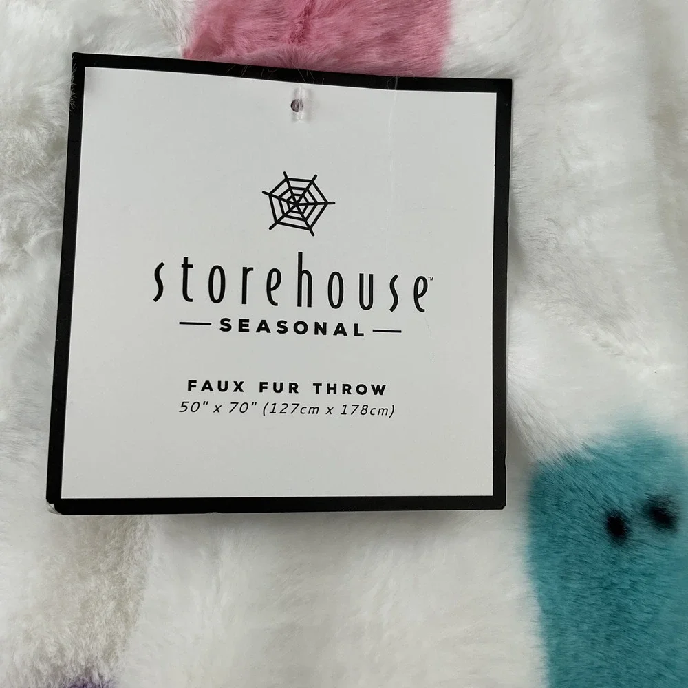 Storehouse Seasonal Faux Fur Ghost Throw‎ 50x70 White Multi Color Halloween